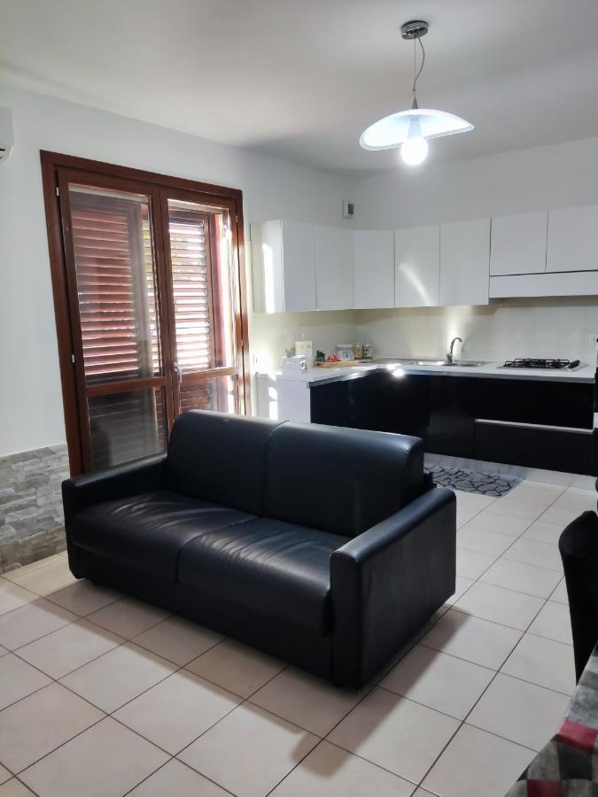 Vico Stazione Apartment Uta Luaran gambar