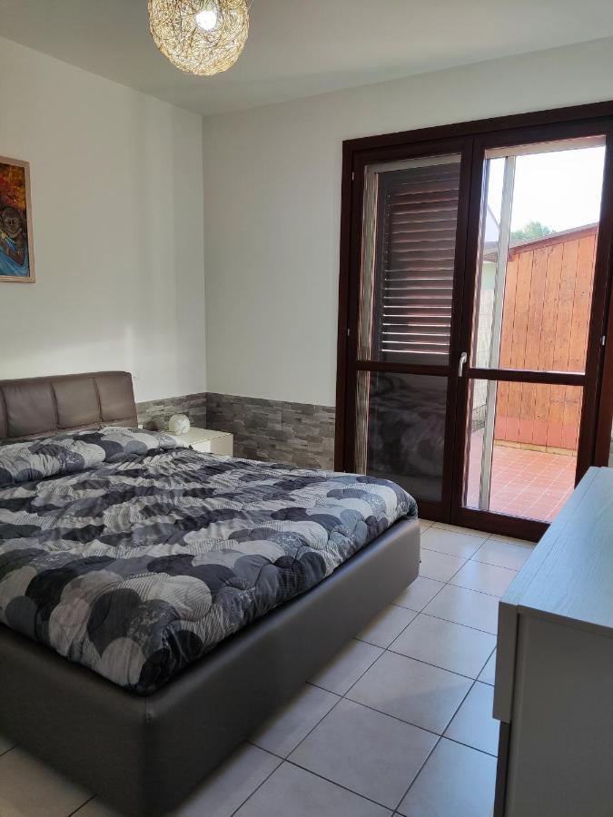 Vico Stazione Apartment Uta Luaran gambar